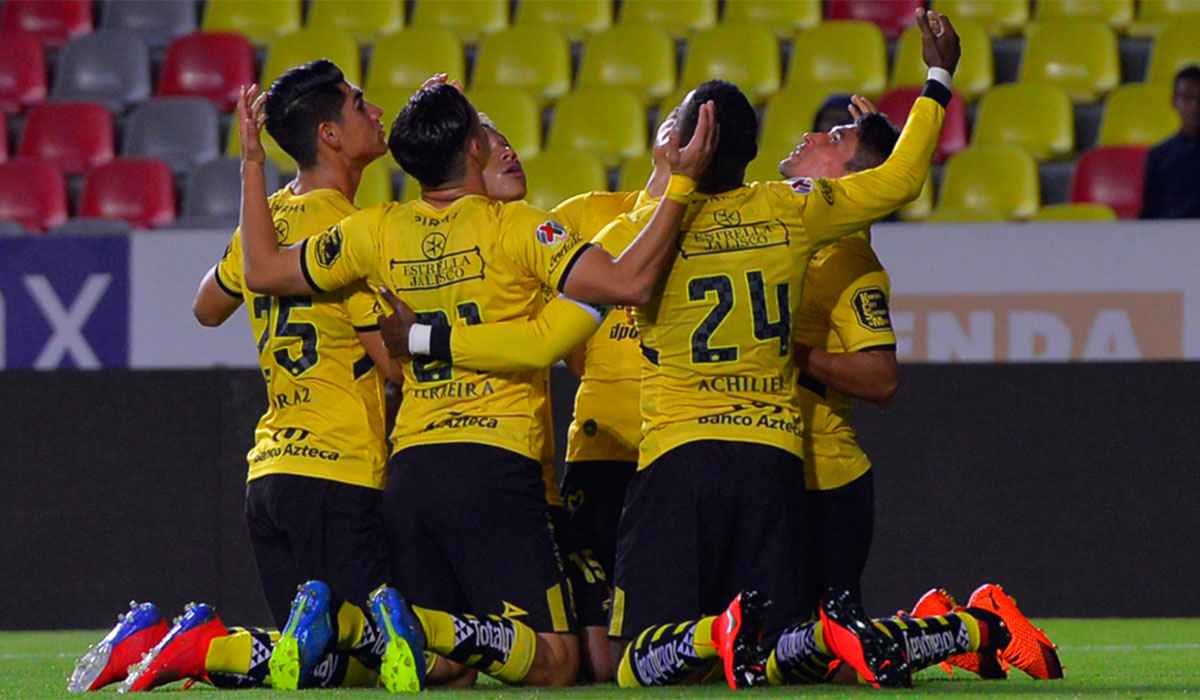 Morelia vence a Correcaminos y casi amarra primer lugar general en copa