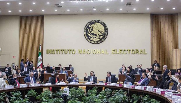 INE impone multas por 5.3 mdp a partidos por precampañas