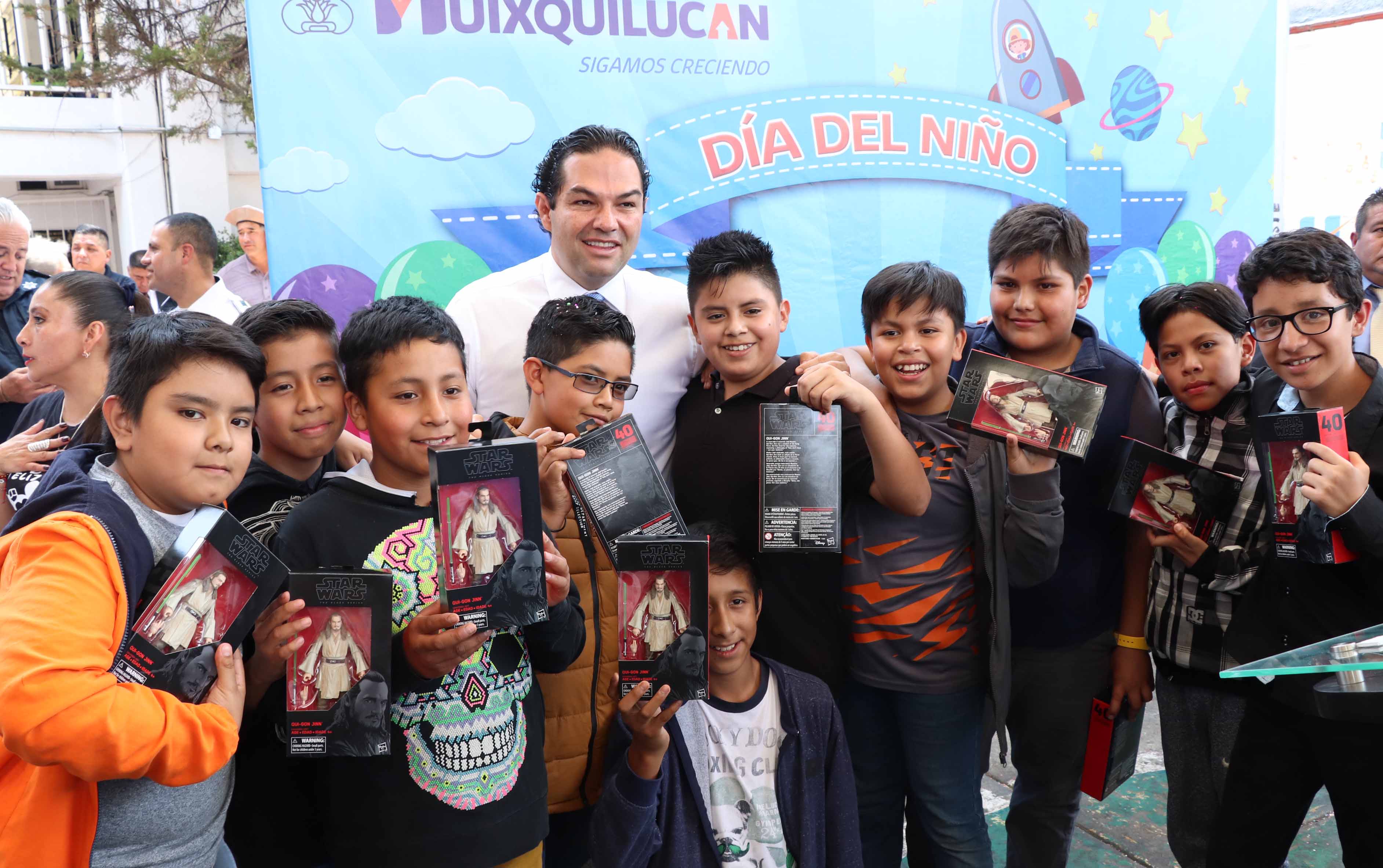 Huixquilucan celebra a la niñez en su día