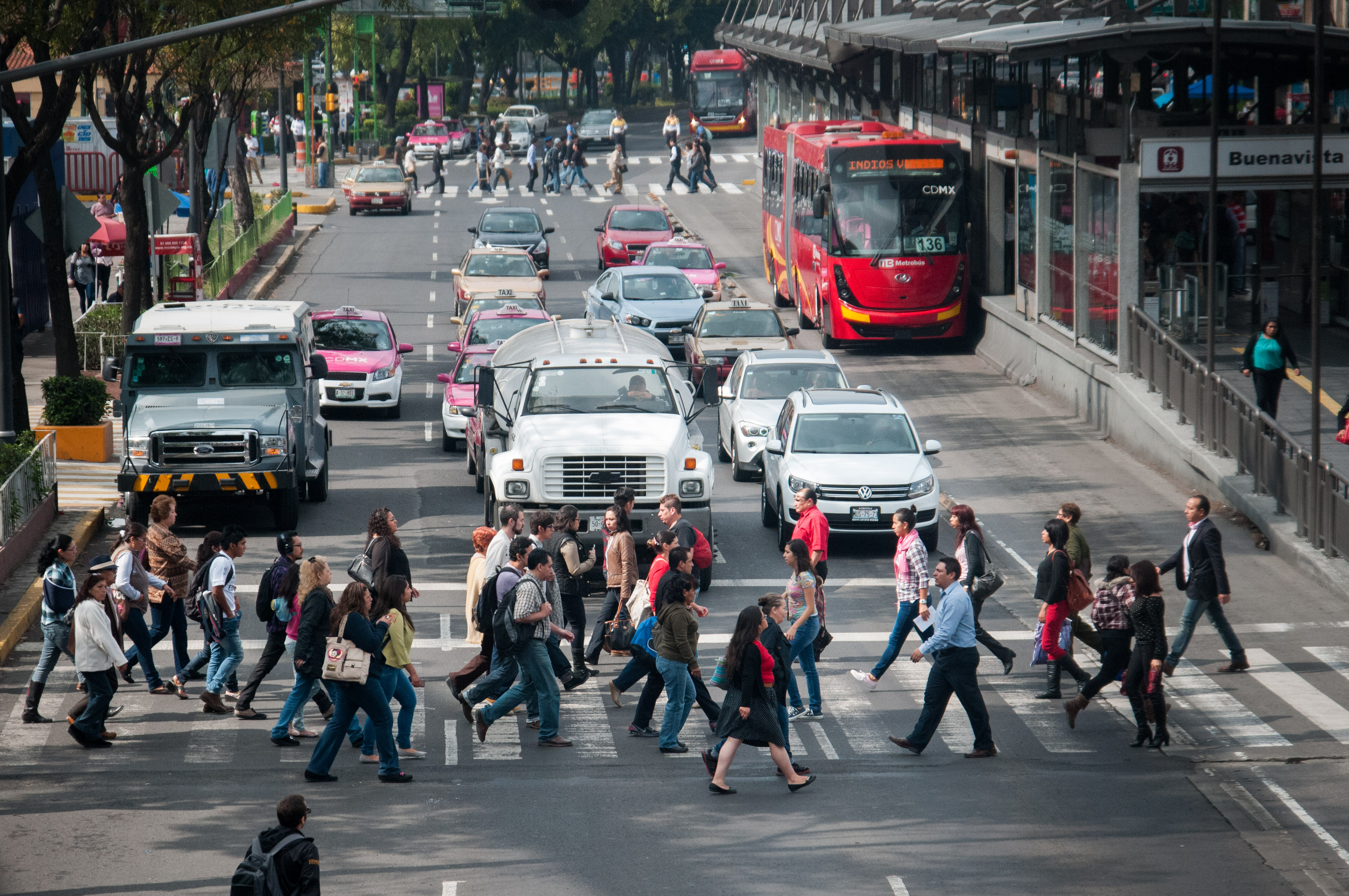 Sugieren expertos políticas de movilidad