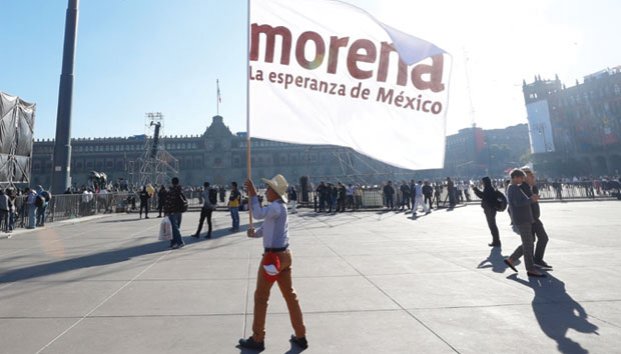 Morena separa a 2 diputados, de Puebla y NL