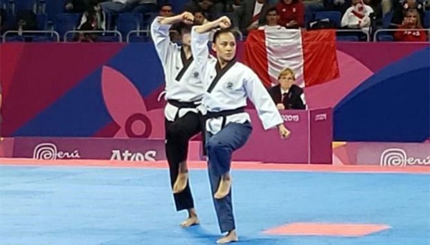 Ana Ibáñez y Leonardo Juárez ganan oro en Poomsae