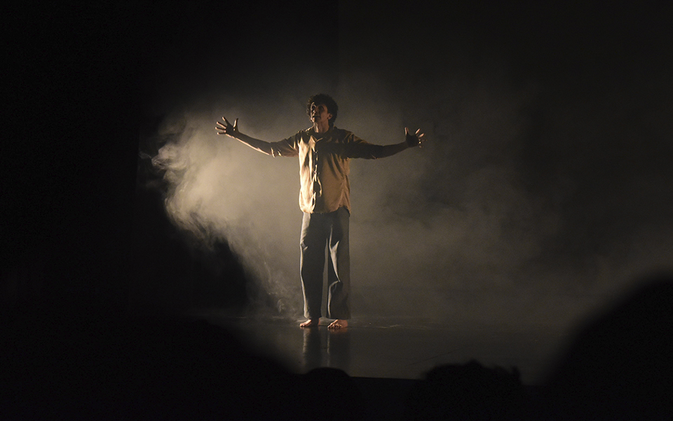 Se abre el telón del programa Más Teatro