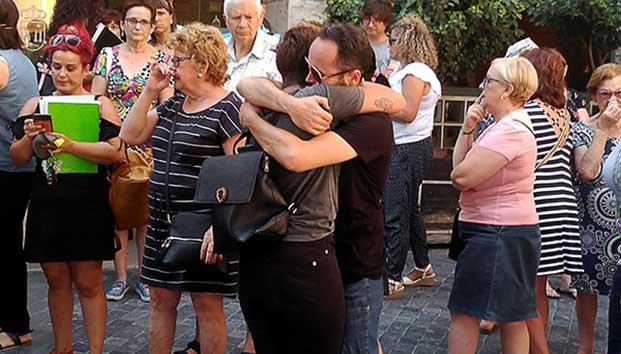 Mata a su hijo por vengarse de su esposa y se suicida