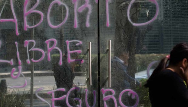 Corte garantiza acceso al aborto por violación
