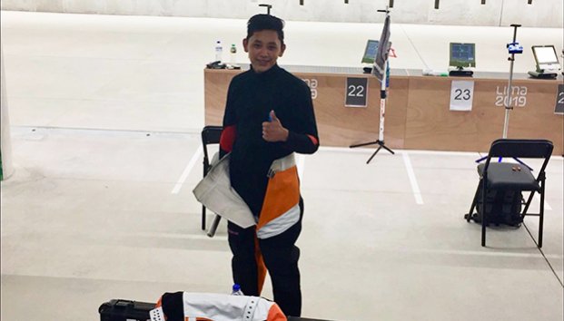 Edson Ramírez logra plata y plaza olímpica