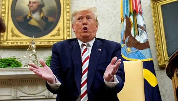 Trump evalúa eliminar la nacionalidad por nacimiento