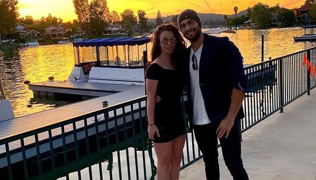 Abandona abruptamente Britney Spears alfombra roja