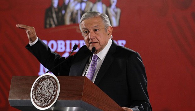 No se van a cerrar las Escuelas Normales, asegura AMLO
