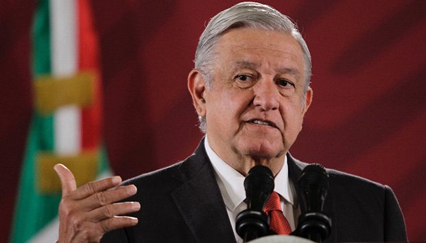 Magistrado suspendido recibió depósito de 80 mdp, acusa AMLO