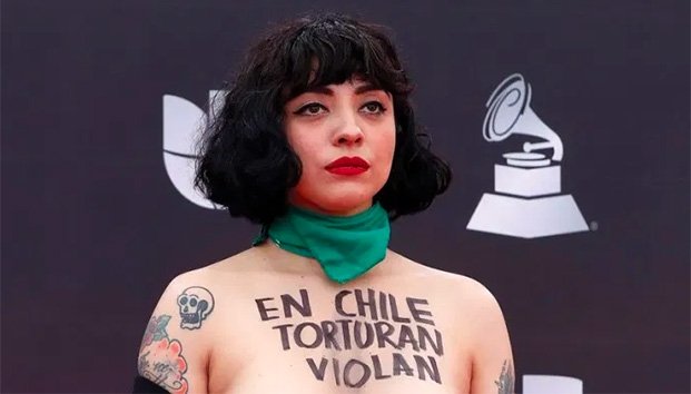 Policía chilena ejercerá acciones penales contra Mon Laferte