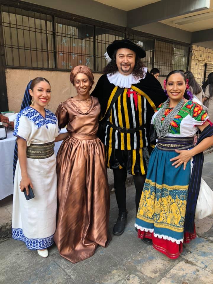 La compañía Uno Más Otros Teatro impulsa el arte escénico en Morelia