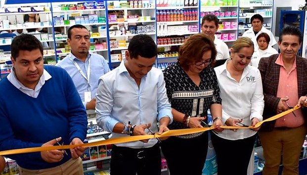 Alcalde construyó clínica con dinero que dejó de pagar a medios