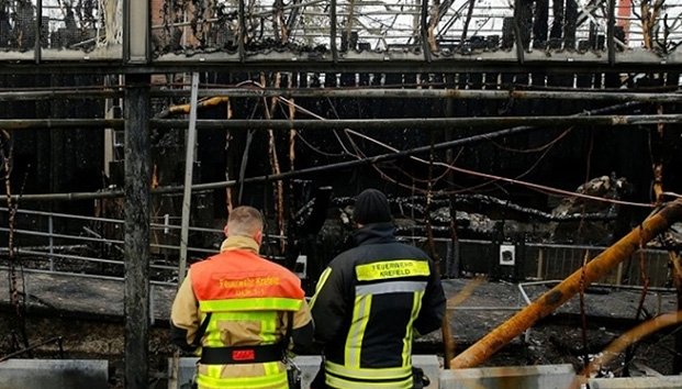Mueren 30 animales por incendio en zoológico de Alemania