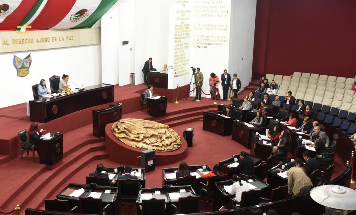 Diputados de Hidalgo piden licencia para participar en elecciones.