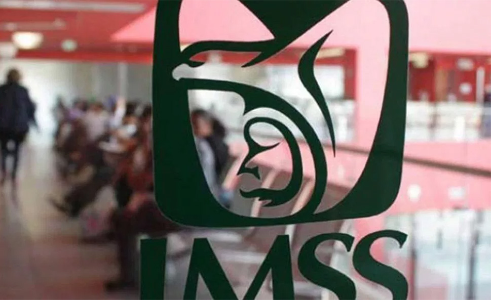 IMSS reconoce muerte de tres médicos por Covid-19