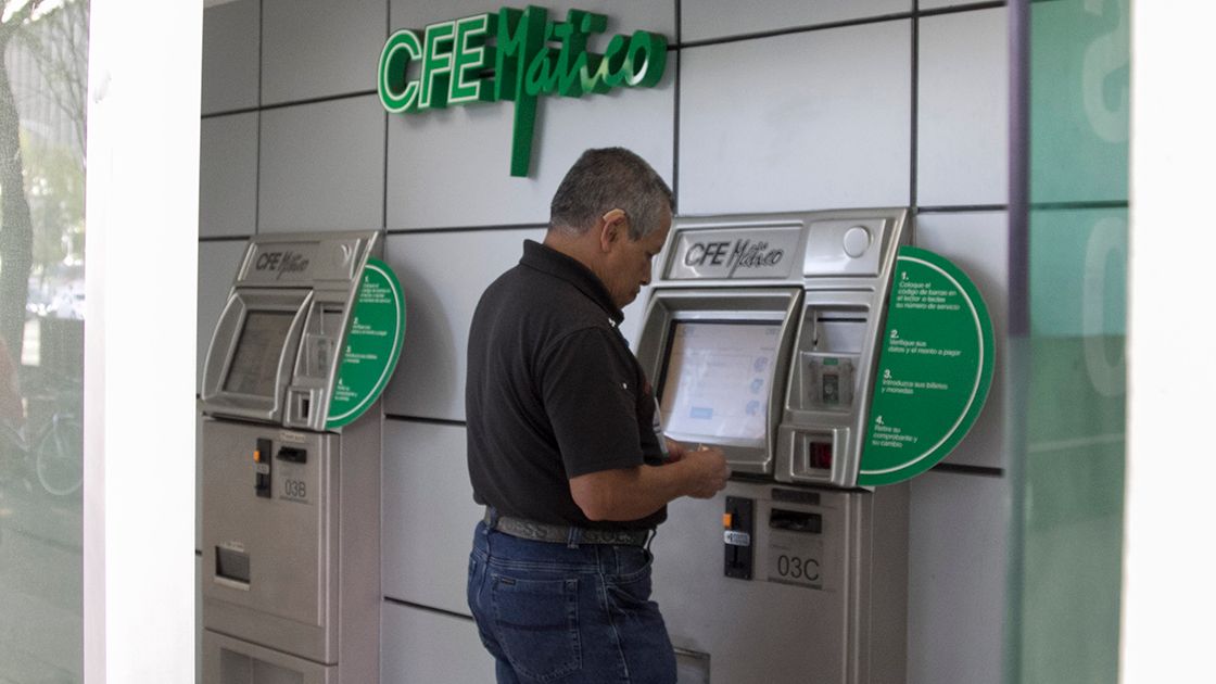 Consumidores pagarán 60 mil millones de pesos por la reforma eléctrica de AMLO