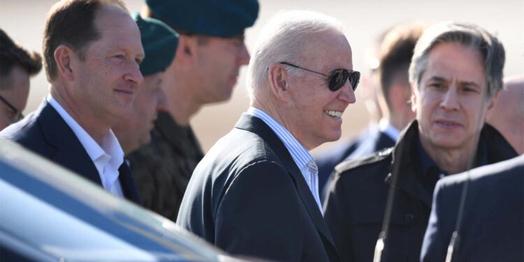 EE. UU. señala a China como su rival para 2023 y asegura que Rusia representa una “amenaza para el orden mundial”