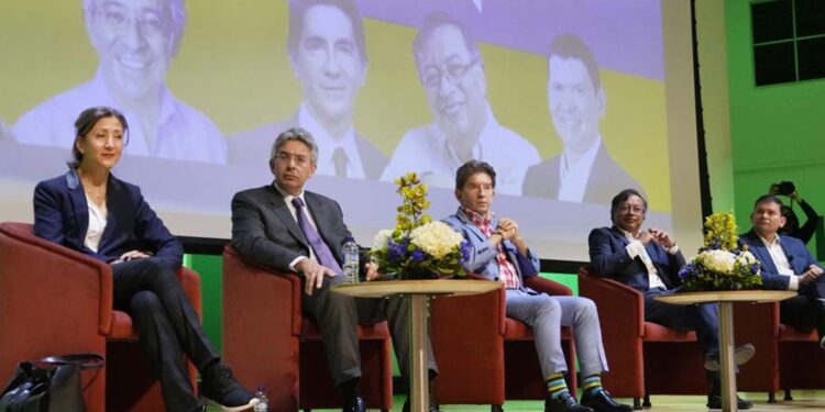 Candidatos en Colombia proponen sustituir coca con cannabis