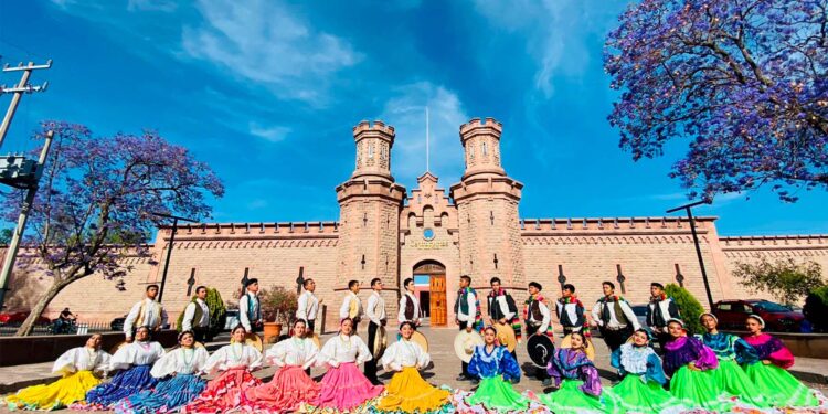 Artistas potosinos listos para la Espartaqueada Cultural de Antorcha