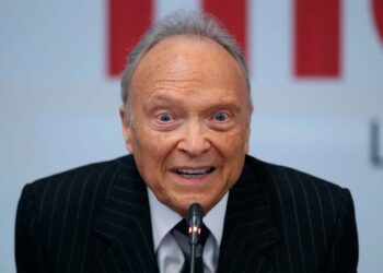 Gertz Manero recibió regalos millonarios de Cárdenas Palomino y compró 250 Mercedes Benz y Rolls Royce: Anabel Hernández