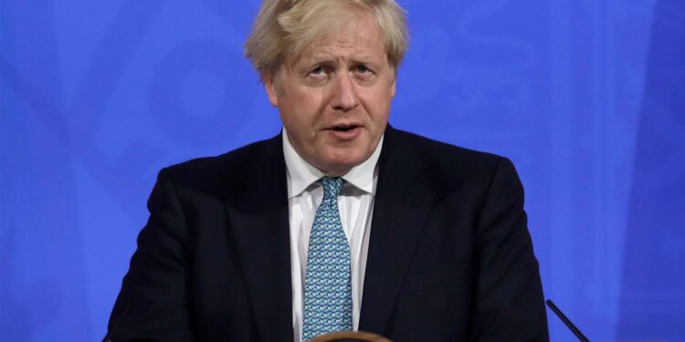 Boris Johnson será multado por fiestas en tiempos de Covid-19