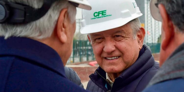 Reforma eléctrica orillaría a México a una recesión económica, asegura especialista￼