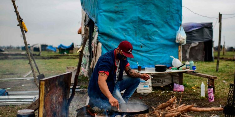 Cepal baja estimación de crecimiento para América Latina de 2.1% a 1.8% en 2022