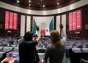 Diputados de Morena aprueban sin la oposición la Ley Minera