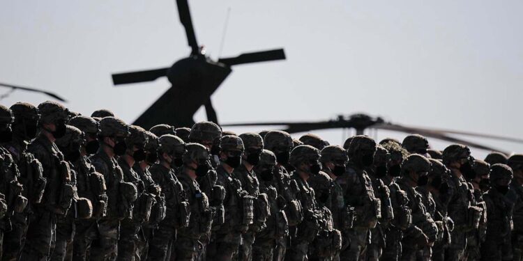 EE.UU. entregará 800 millones de dólares más en ayuda militar a Ucrania; añade armas pesadas