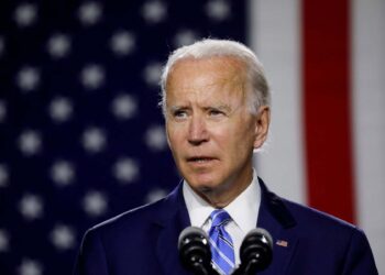 Biden acusa a Rusia de “genocidio” en Ucrania