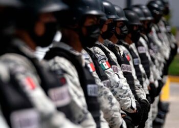 Amnistía Internacional pide a AMLO acabar con la militarización de México