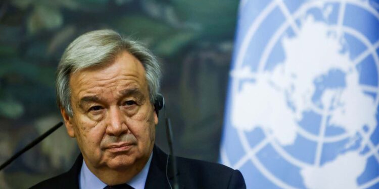 “Es una locura moral y económica invertir en combustibles fósiles”: ONU