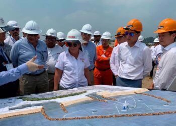 Costo de la refinería de Dos Bocas se eleva a 14,000 mdd; tendrá un sobrecosto de 5,000 mdd