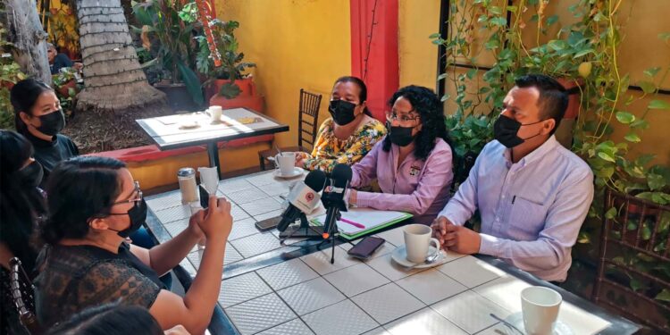 Secretaría de Educación retiene pago de maestros en Sinaloa