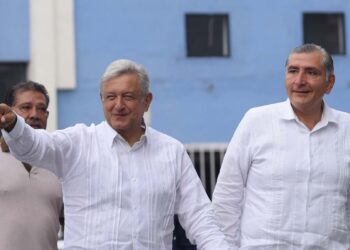 4T ataca al INE y a la democracia 