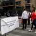 CDMX elimina tapetes y toma de temperatura para ingresar a establecimientos