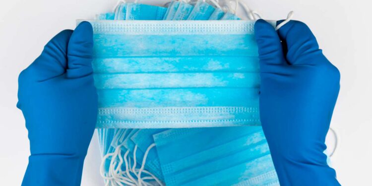 OMS reporta menor incidencia de casos de Covid-19 a nivel mundial desde la llegada de Ómicron