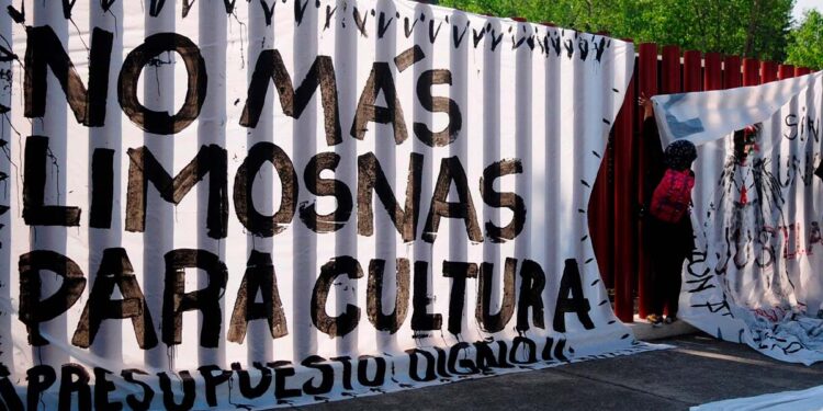 Pandemia disminuye ingresos del 65% de los trabajadores culturales de México