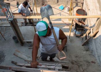 Más de un millón 600 mil albañiles carecen de seguridad social y prestaciones económicas