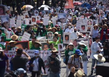 “Este día no es de fiesta, es de lucha y de protesta”: madres de desaparecidos marcharon para exigir justicia