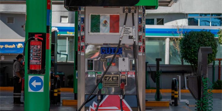 Pemex logra su mayor nivel de refinación en 5 años