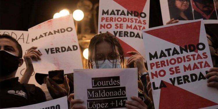 10 de los 11 casos de periodistas asesinados en 2022 han ocurrido en entidades gobernadas por Morena