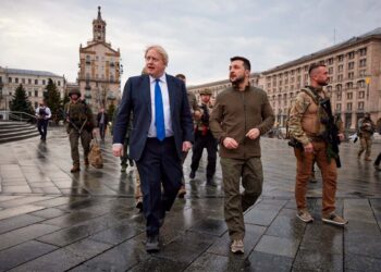 Reino Unido promete a Ucrania un nuevo paquete de ayuda militar de 375 millones de dólares