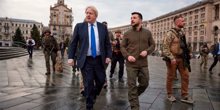 Reino Unido promete a Ucrania un nuevo paquete de ayuda militar de 375 millones de dólares