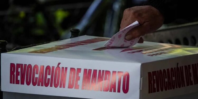 TEPJF multa a Mario Delgado y Morena con 78 mil pesos por Revocación de Mandato