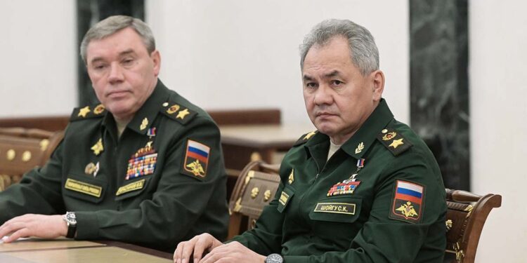 Rusia creará 12 unidades militares en su frontera occidental por amenaza de la OTAN