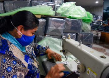 En México, 33 millones de trabajadores carecen de ingresos para cubrir el costo de dos canastas básicas
