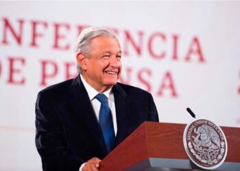 AMLO responde a Muñoz Ledo y Labastida por pacto con el narcotráfico: “acusaciones son corrientes, vulgares y falsas”