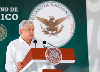 Piden a diputados rechazar reforma “militarista” de AMLO